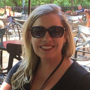 Meet your Posher, Catherine